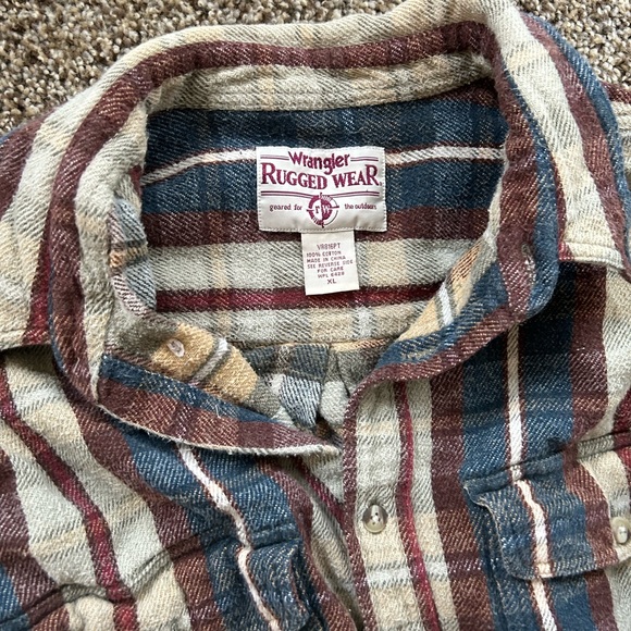 Lot of Vintage Flannels - Picture 2 of 4